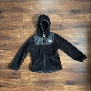 The North Face Girls 7/8 fuzzy black hooded zipped jacket